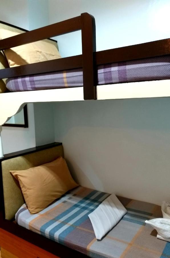 Sola Eleganza Apartelle Quezon City Exteriör bild